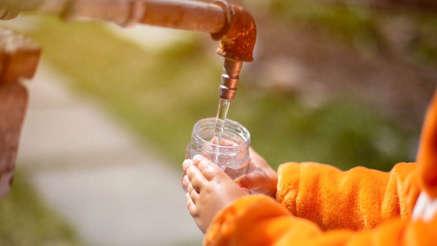 U.S. Launches First Nationwide Monitoring of Microplastics and Pharmaceuticals in Drinking Water